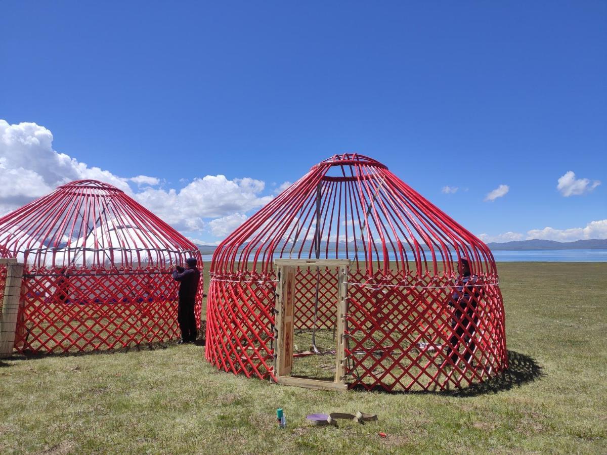 Yurt Camp Ali-Nur At Lake Song-Kol Юрточный Лагерь Али-Нур Озеро Сон-Куль Сон-Куль Кыргызстан Нарын Kyrgyzstan Naryn Εξωτερικό φωτογραφία